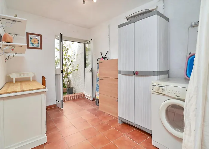 Casa Victoria G * Nerja